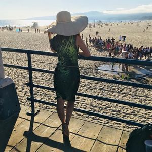 Meet your Posher, Isy